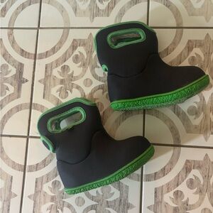 Bogs Baby Navy and Green Boots